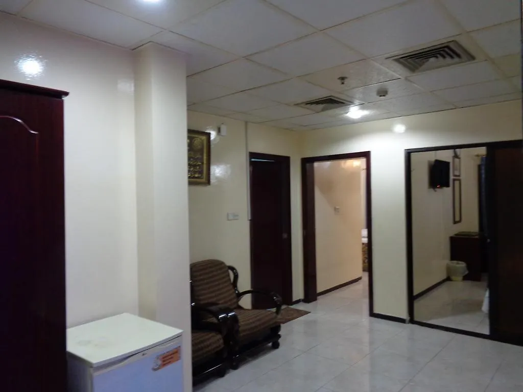 Deira Palace Hotel Dubaj